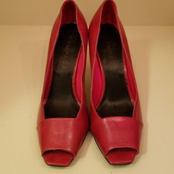 Red Heels by Rampage - Picture 2 of 7